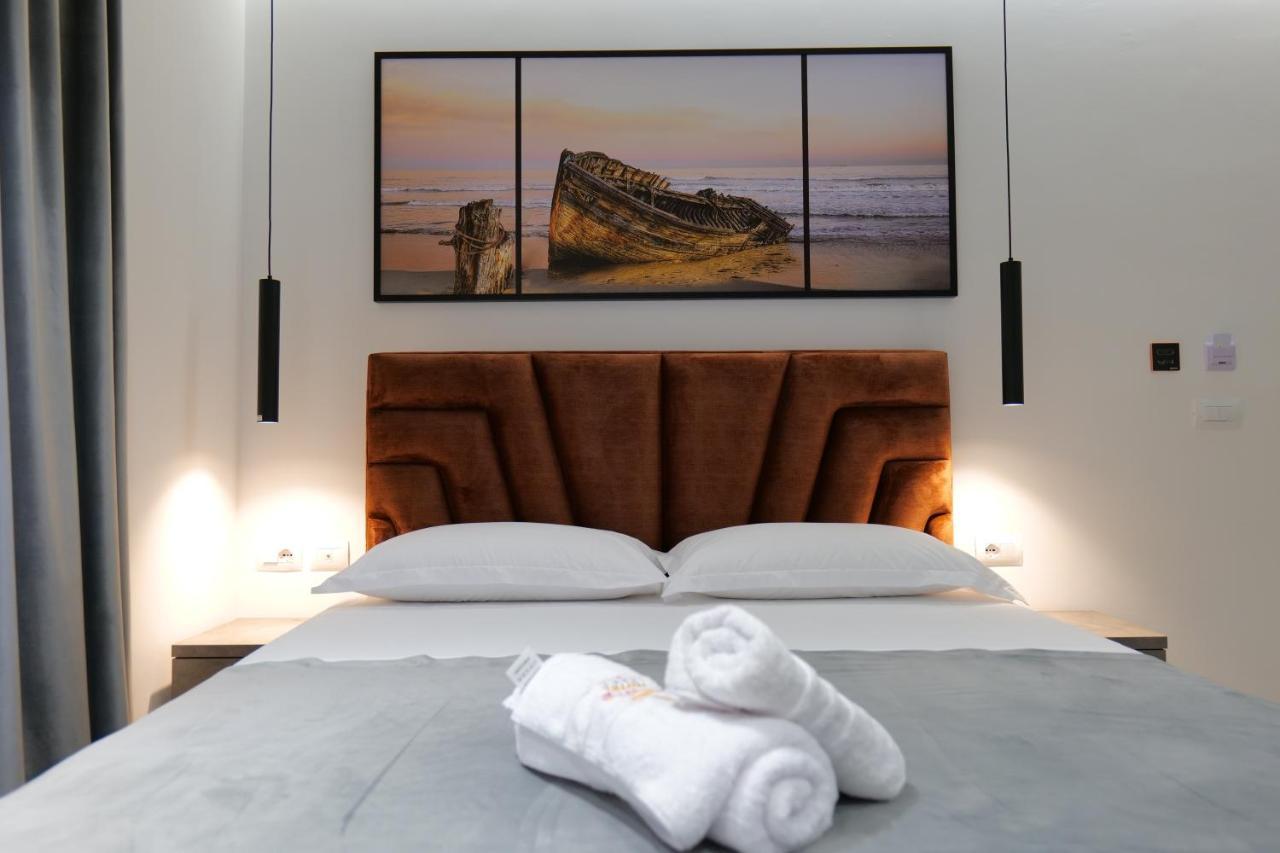 Hotel Eagle Ксаміл Екстер'єр фото