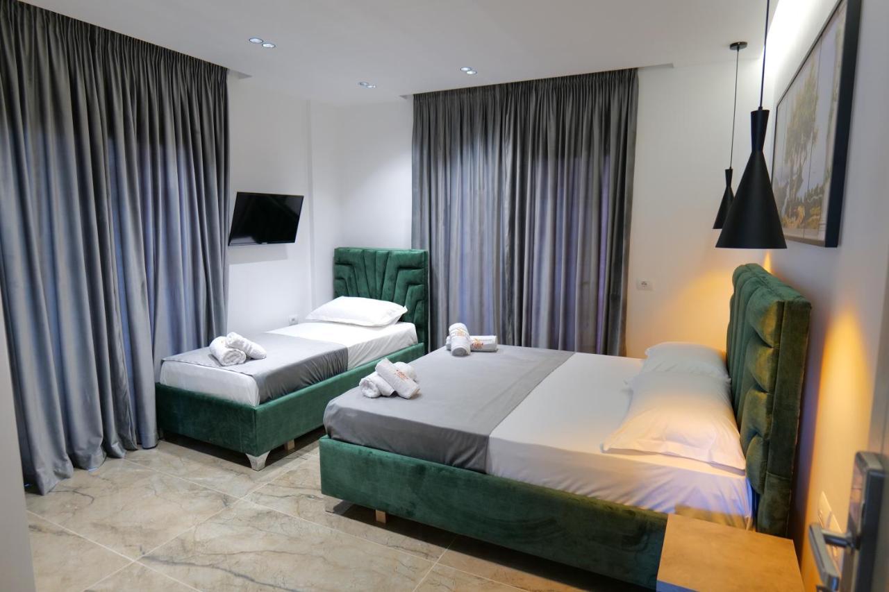 Hotel Eagle Ксаміл Екстер'єр фото