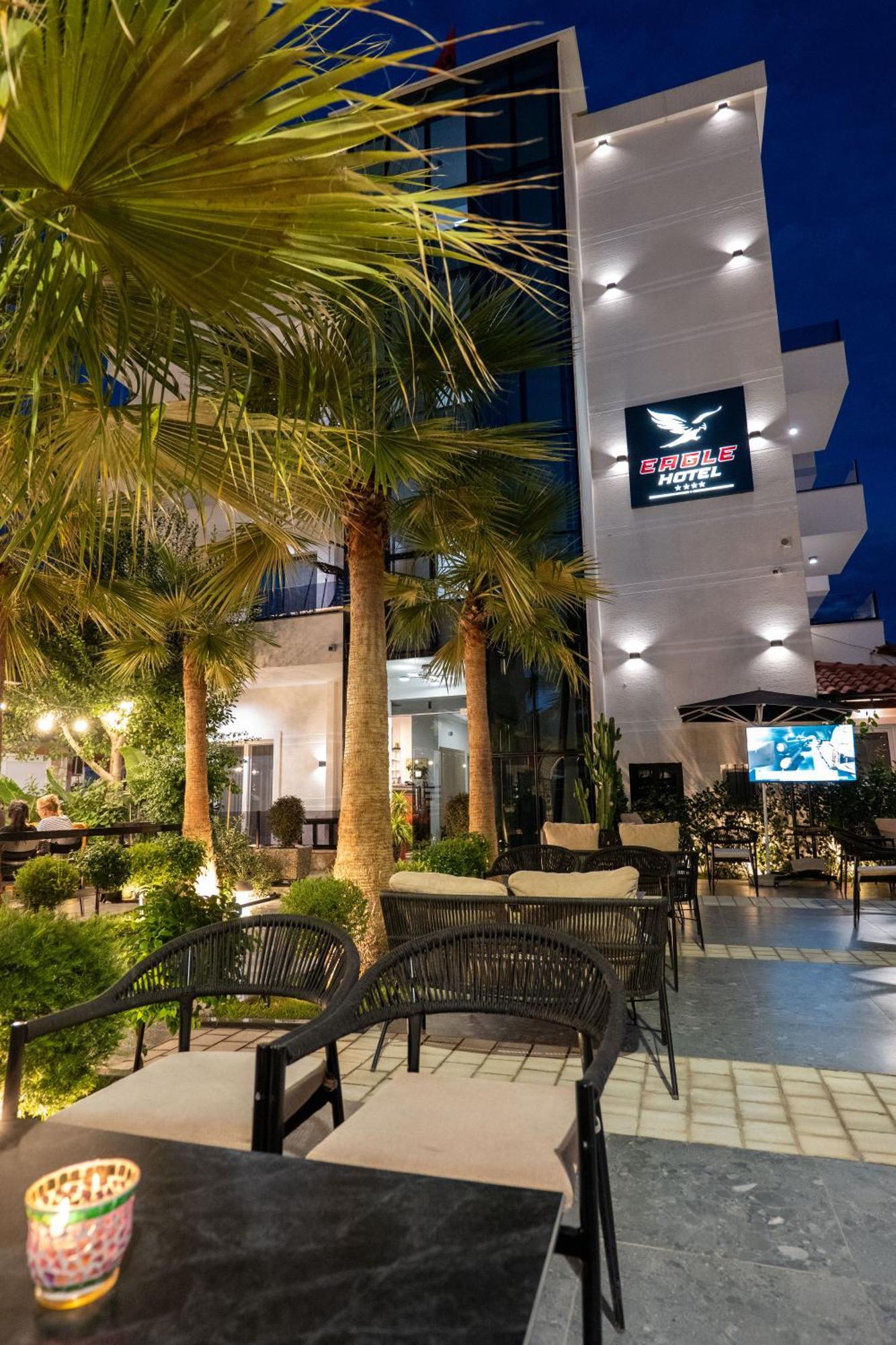 Hotel Eagle Ксаміл Екстер'єр фото