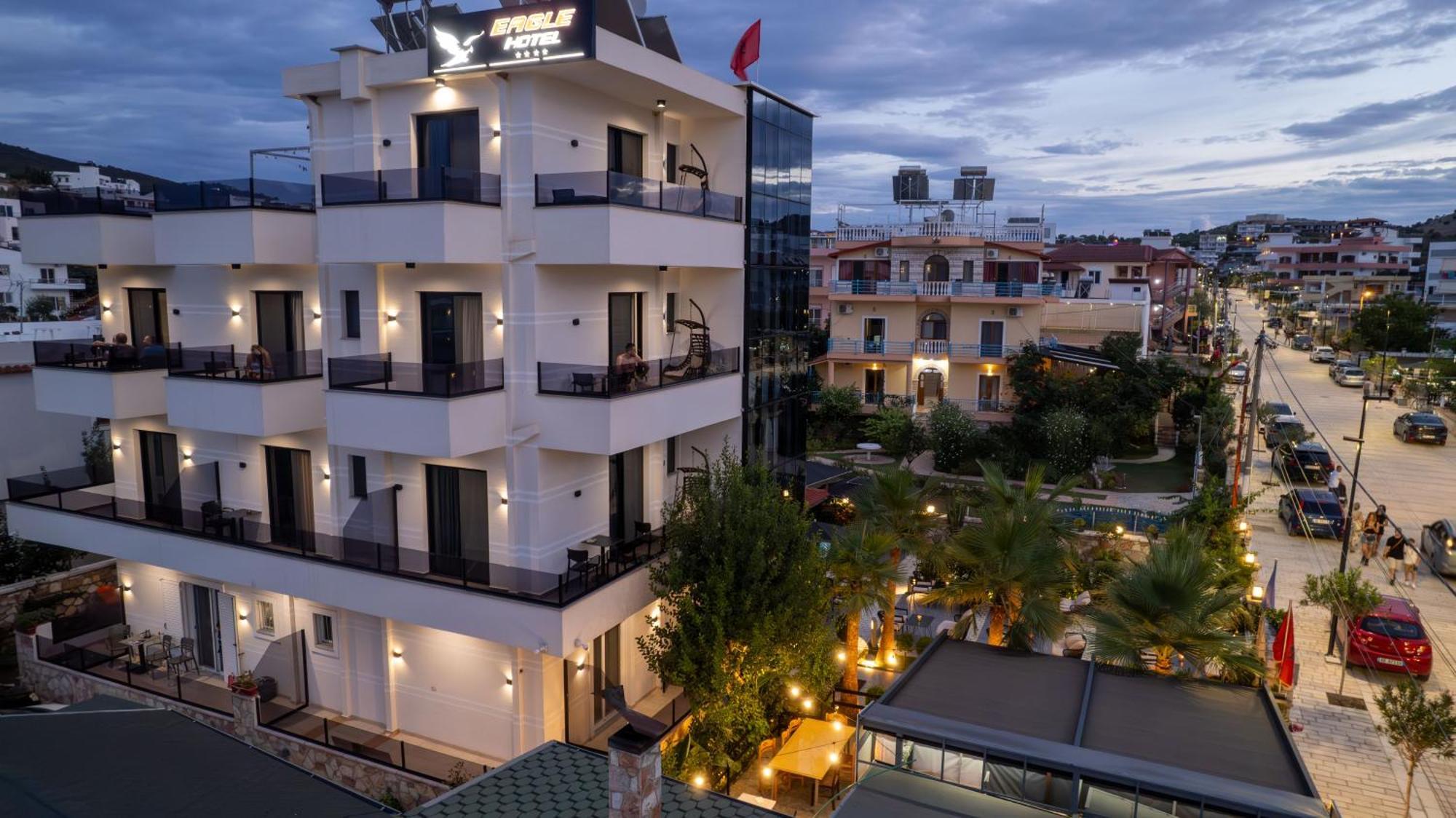 Hotel Eagle Ксаміл Екстер'єр фото