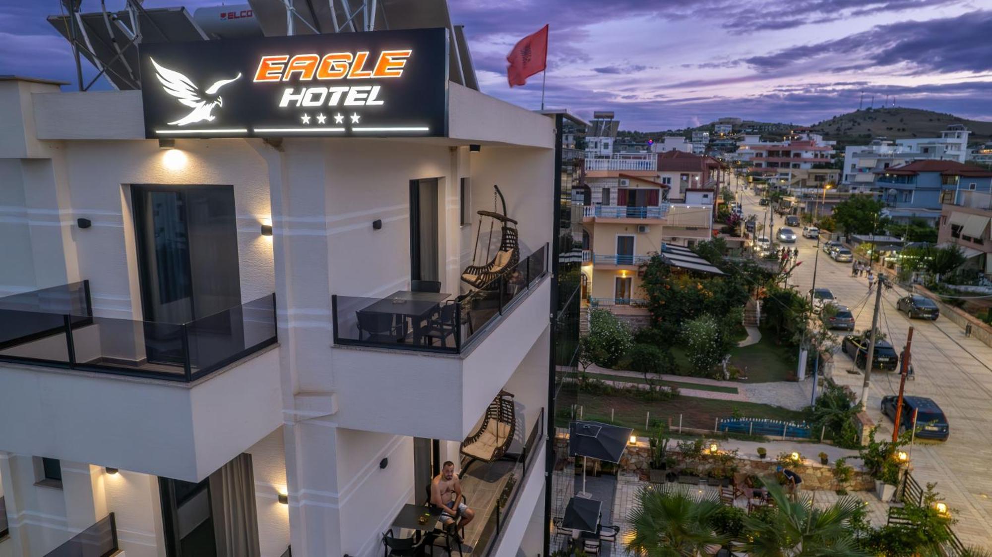 Hotel Eagle Ксаміл Екстер'єр фото